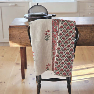 Abigail Cottage Throw Blanket