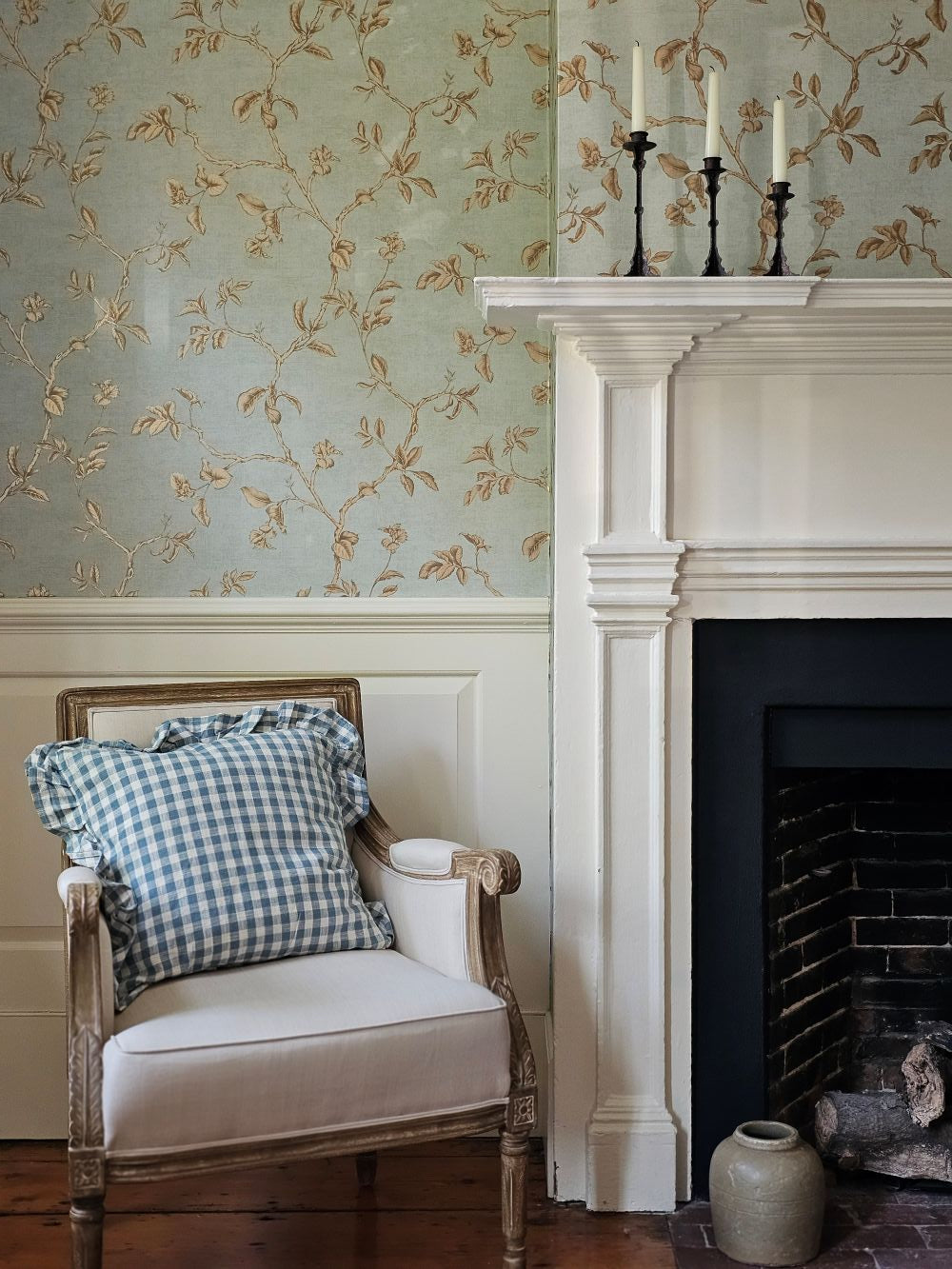 This Cottage Blue Gingham and Ruffles Pillow will bring a touch of English cottage style to any room. Featuring a classic country gingham pattern with sweet ruffled edges and an easy-to-remove zipper closure, it adds instant charm and sophistication. Spot clean only. 100% cotton cover with Polyester insert. 18" x 18"