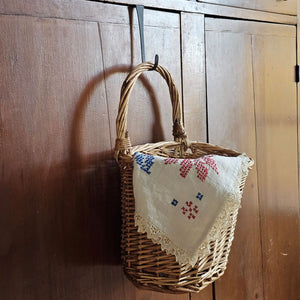 Add a primitive, antique touch to your hutches and cupboards, with this Cupboard Door Hook. This metal hook features a painted matte black finish.