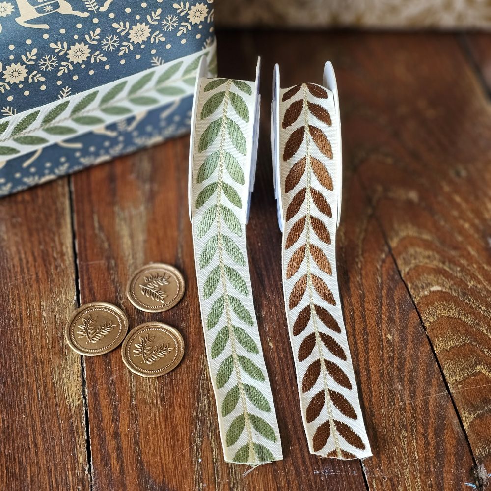 Embroidered Laurel Leaf Ribbon