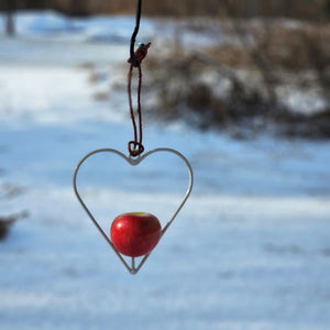 Heart-shaped Apple Bird Feeder, Bird Feeder, Apples for Birds, Valentine's Day Gift