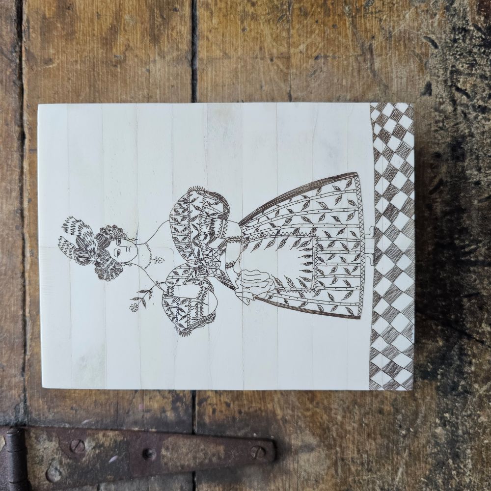 Lady in Waiting Scrimshaw Keepsake Box