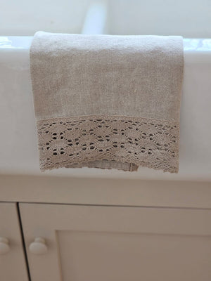 There is something luxurious, and yet relaxed about our Linen and Crochet Lace Tea Towel Set. Super soft 100% natural linen combine with a sweet crochet lace trim for a rustic French Country look. These durable kitchen linens are irreplaceable helpers when dealing with spills and splashes. We love the simple elegance and down-to-earth look, with wrinkles that simply add to the relaxed charm. They create an instant vintage feel inspired by old European farmhouse style. 