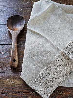 There is something luxurious, and yet relaxed about our Linen and Crochet Lace Tea Towel Set. Super soft 100% natural linen combine with a sweet crochet lace trim for a rustic French Country look. These durable kitchen linens are irreplaceable helpers when dealing with spills and splashes. We love the simple elegance and down-to-earth look, with wrinkles that simply add to the relaxed charm. They create an instant vintage feel inspired by old European farmhouse style. 