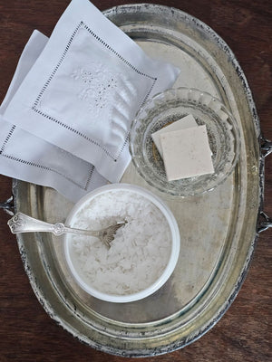 Old British Cook Pot Lid Tray