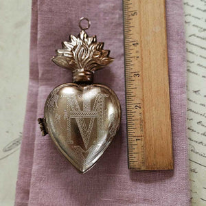 Sacred Heart Locket Box - Farmhouse Wares