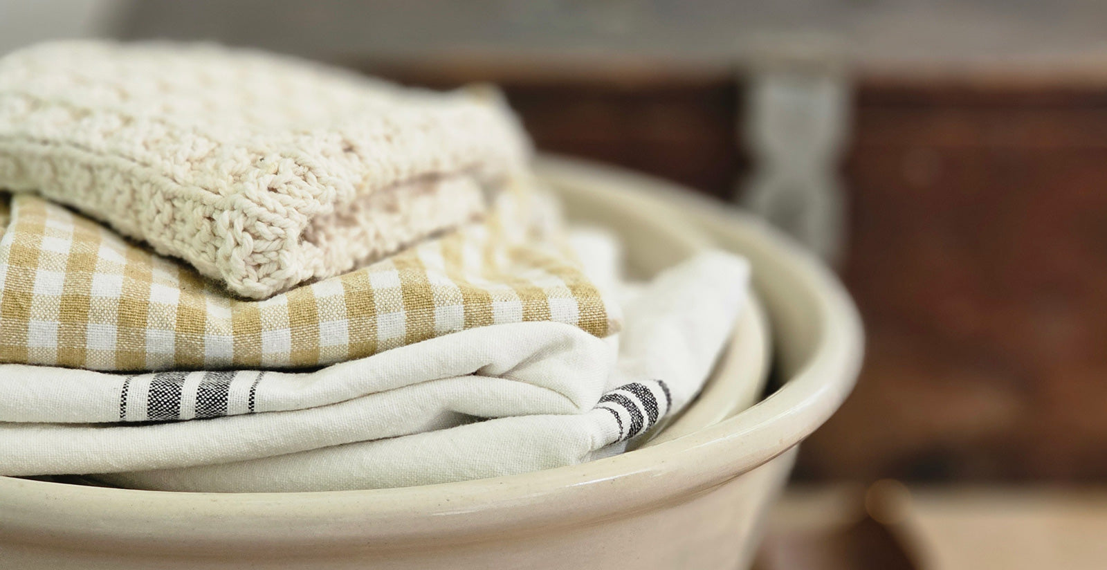 French Market Black Kitchen Towel Set - Retro Barn Country Linens