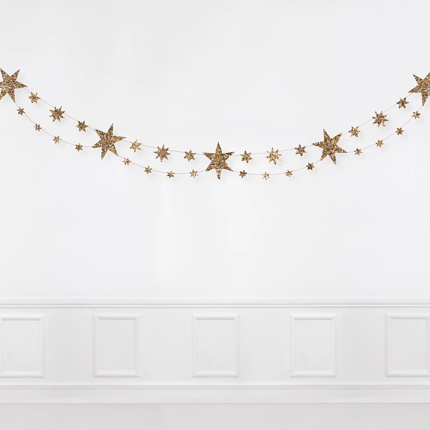 Sparkling Gold Star Banner Garland