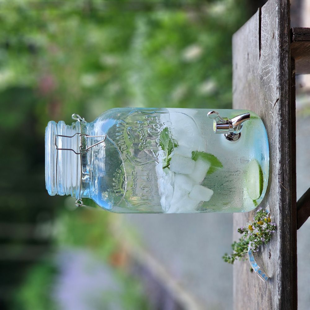 Vintage Style Glass Flip-Top Bail Wire Jar Drink Dispenser
