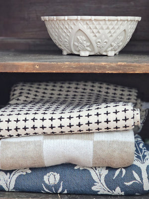 Vintage Style Ceramic Serving Bowl