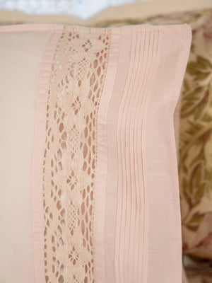 Vintage Style Crochet Lace and Pleated Edge Pillowcase Set