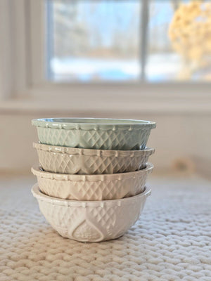Our Vintage Style Ceramic Dessert Bowl has been meticulously crafted by hand and inspired by a traditional depression vintage glass pattern. Featuring a decorative floral motif from the early 1900’s, each piece is made from the highest quality materials sourced from around the world. Each piece has been hand painted with a transparent subtle color to give it an old world charm. 