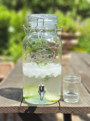 Vintage Style Glass Flip-Top Bail Wire Jar Drink Dispenser