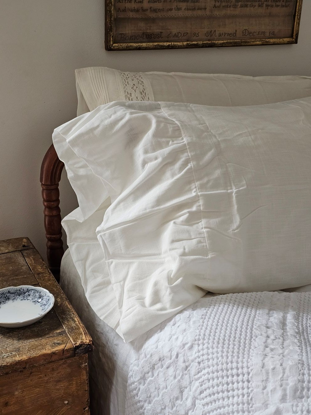 Vintage White Oversized Ruffled Edge Pillow Sham Set - Farmhouse Wares