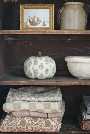 This elegant reproduction watercolor painting of pears captures the essence of old-world charm, beautifully enhanced by an ornate antiqued gold wood frame. Its sophisticated design adds a timeless touch to any room, blending classic artistry with refined decor. Perfect for those seeking to elevate their space with subtle elegance and a hint of rustic luxury. 