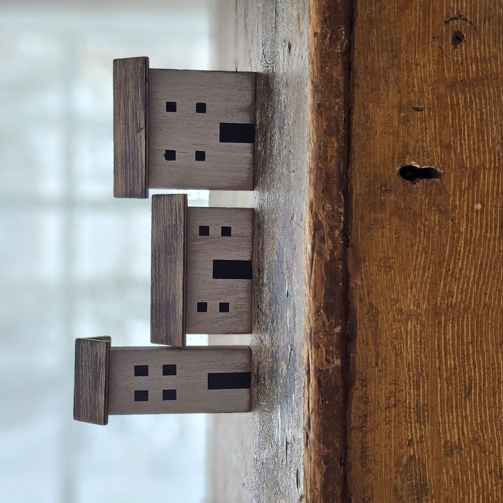 Wooden Shaker Village Houses Shelf Sitters