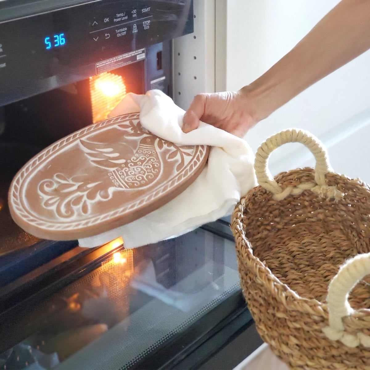 Woven Clay Basket Fruit Bowl Bread Warmer Baker home Decor Functional  Ceramic Basket 