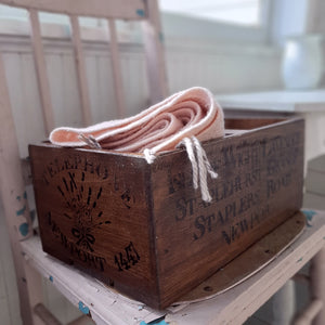 Vintage Style Wood Lavender Crate